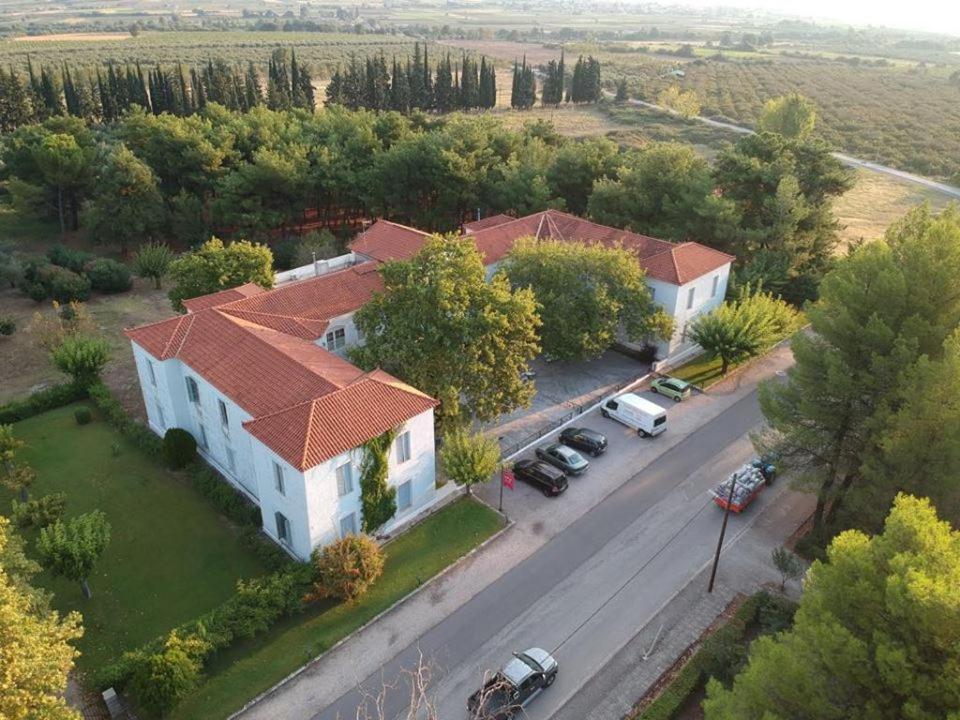 Hotel Oiti Loutra Ipatis Exteriér fotografie